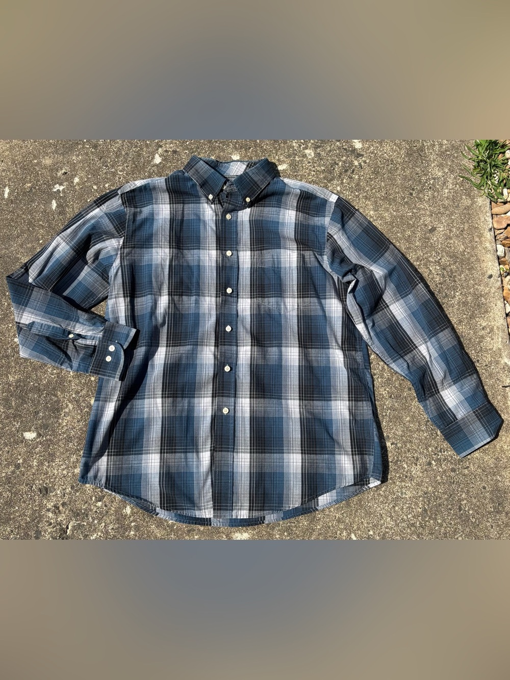Puritan Men's Blue and Gray Plaid Button-Down Shirt